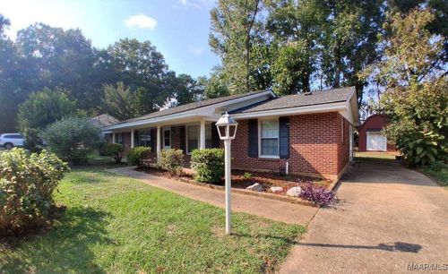 3733 Royal Crest Dr, Montgomery, AL, 36109-1511 | Card Image