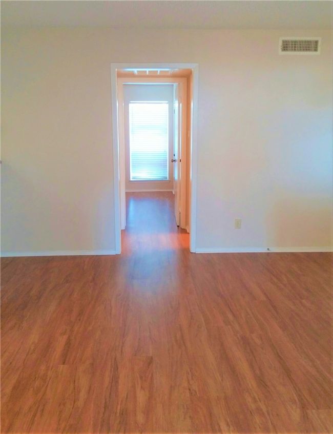 APT-1120 - 12830 Midway Rd, Condo with 1 bedrooms, 1 bathrooms and null parking in Dallas TX | Image 12