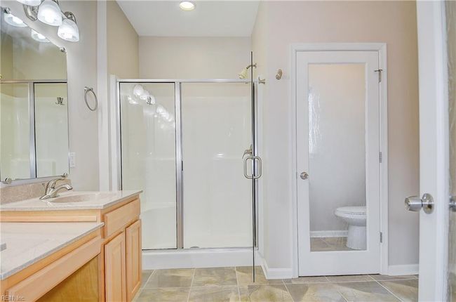 2nd Floor Primary Bathroom | Image 32