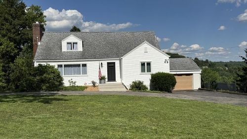 641 Harvey Ave, Greensburg, PA, 15601-1775 | Card Image