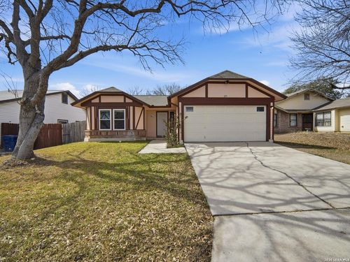271 Saddlebrook Dr, San Antonio, TX, 78245-1121 | Card Image