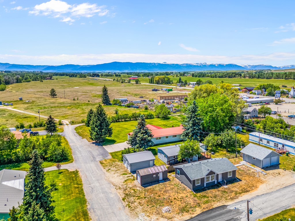 Residential in Roberts 5