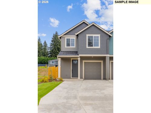 1564 Brown St, Woodburn, OR, 97071-5746 | Card Image