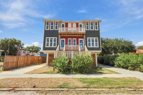 1201 28th Street, Galveston, TX, 77550 | Card Image