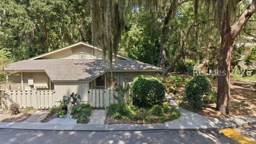 b4-104 Cordillo Pkwy, Hilton Head Island, SC, 29928-7572 | Card Image