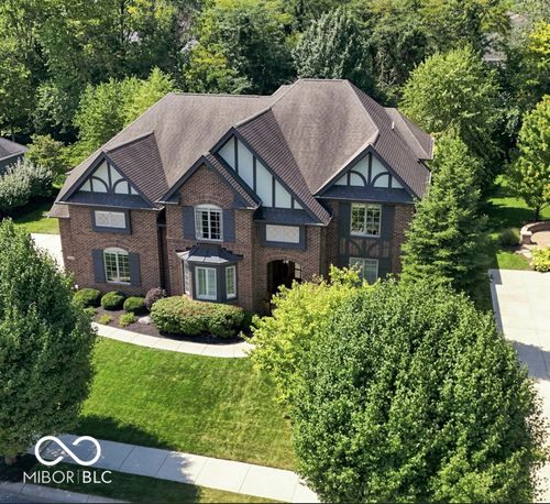 12364 Poplar Bend Blvd, Fishers, IN, 46037-8305 | Card Image