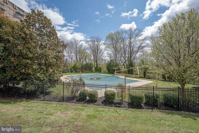 207 - 1030 E Lancaster Ave, Condo with 2 bedrooms, 1 bathrooms and null parking in BRYN MAWR PA | Image 37