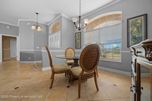 Formal Dining Room | Image 6