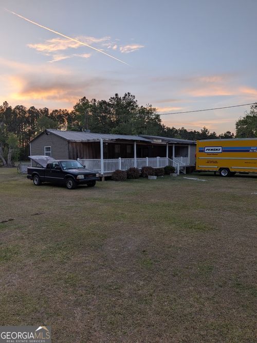 1670 Astoria Rd, waycross, GA, 31503-6456 | Card Image