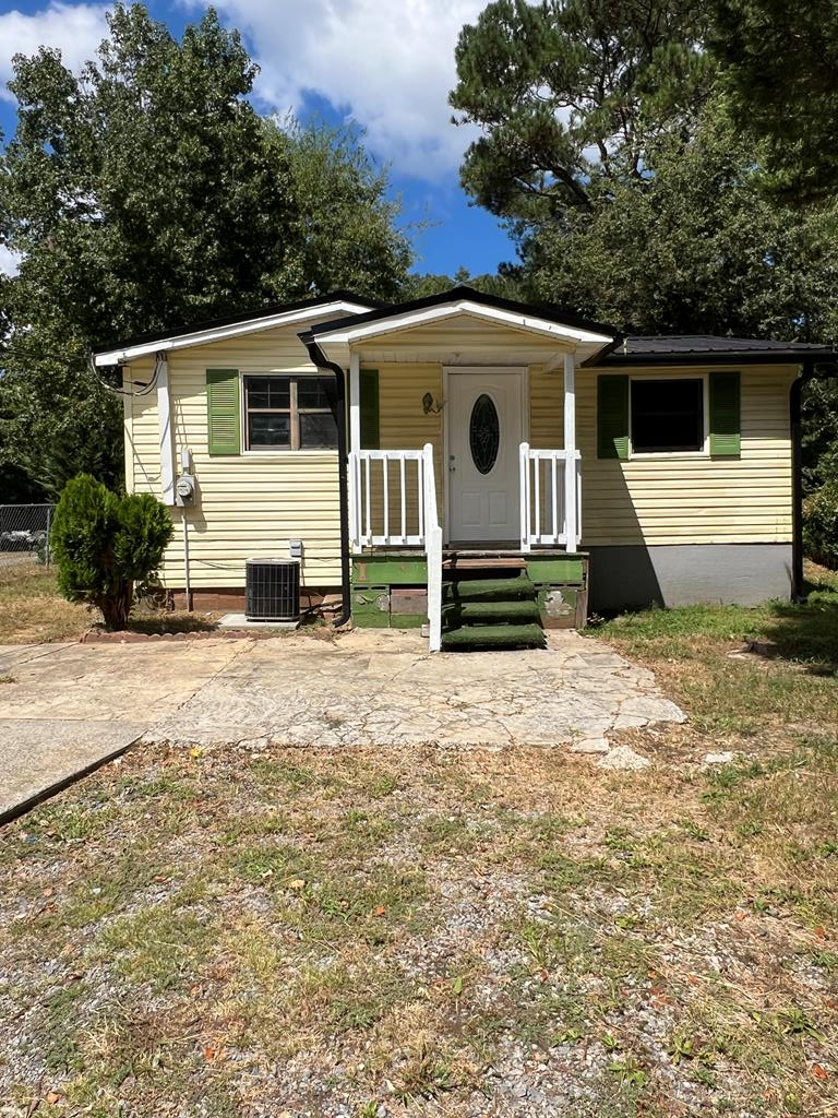 Stanley St, Dalton, GA 30721