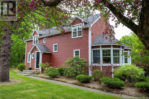 30 Hampton Rd, Rothesay, NB, E2E5L2 | Card Image