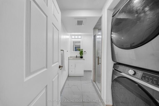12 Styles Cres, House attached with 4 bedrooms, 4 bathrooms and 1 parking in Ajax ON | Image 32
