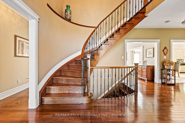 63 Rowley Dr, House other with 4 bedrooms, 4 bathrooms and 12 parking in Palgrave ON | Image 6