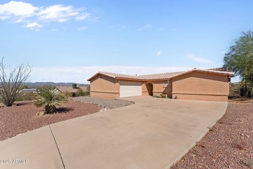 823 Yaqui Dr, Wickenburg, AZ, 85390-1173 | Card Image