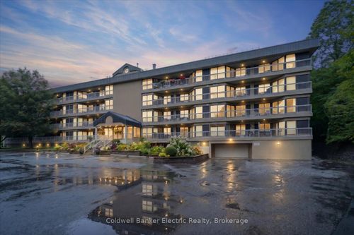 206-40 Auburn St, Peterborough, ON, K9H2G2 | Card Image