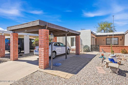 273 N Paseo De Los Conquistadores, Green Valley, AZ, 85614-3136 | Card Image