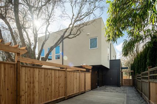 2-920 Island Rd, Oak Bay, BC, V8S2T9 | Card Image