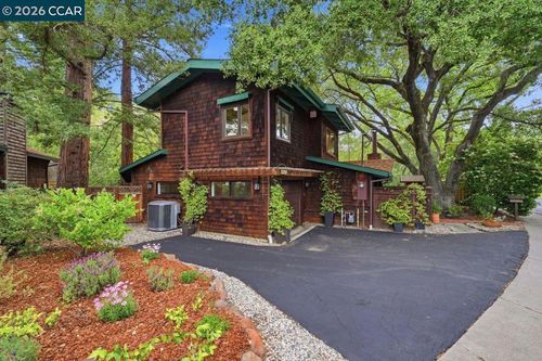 3244 Camino Diablo, Lafayette, CA, 94549-3212 | Card Image