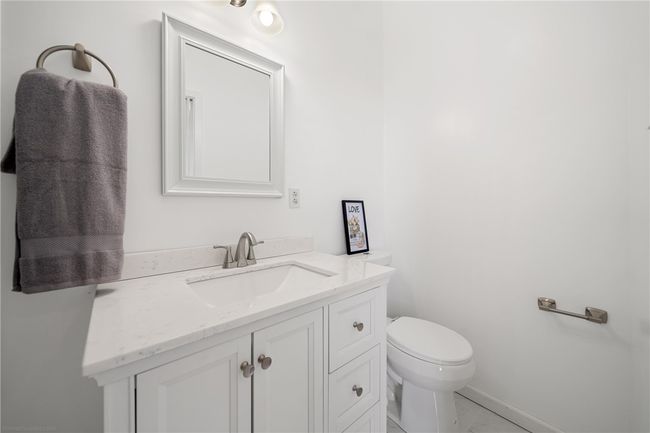 598 Business Highway 77, Home with 3 bedrooms, 2 bathrooms and null parking in Bishop TX | Image 25