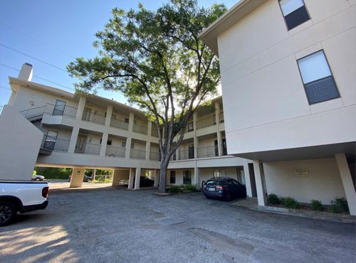 apt-303-409 E 38th St, Austin, TX, 78705-1652 | Card Image