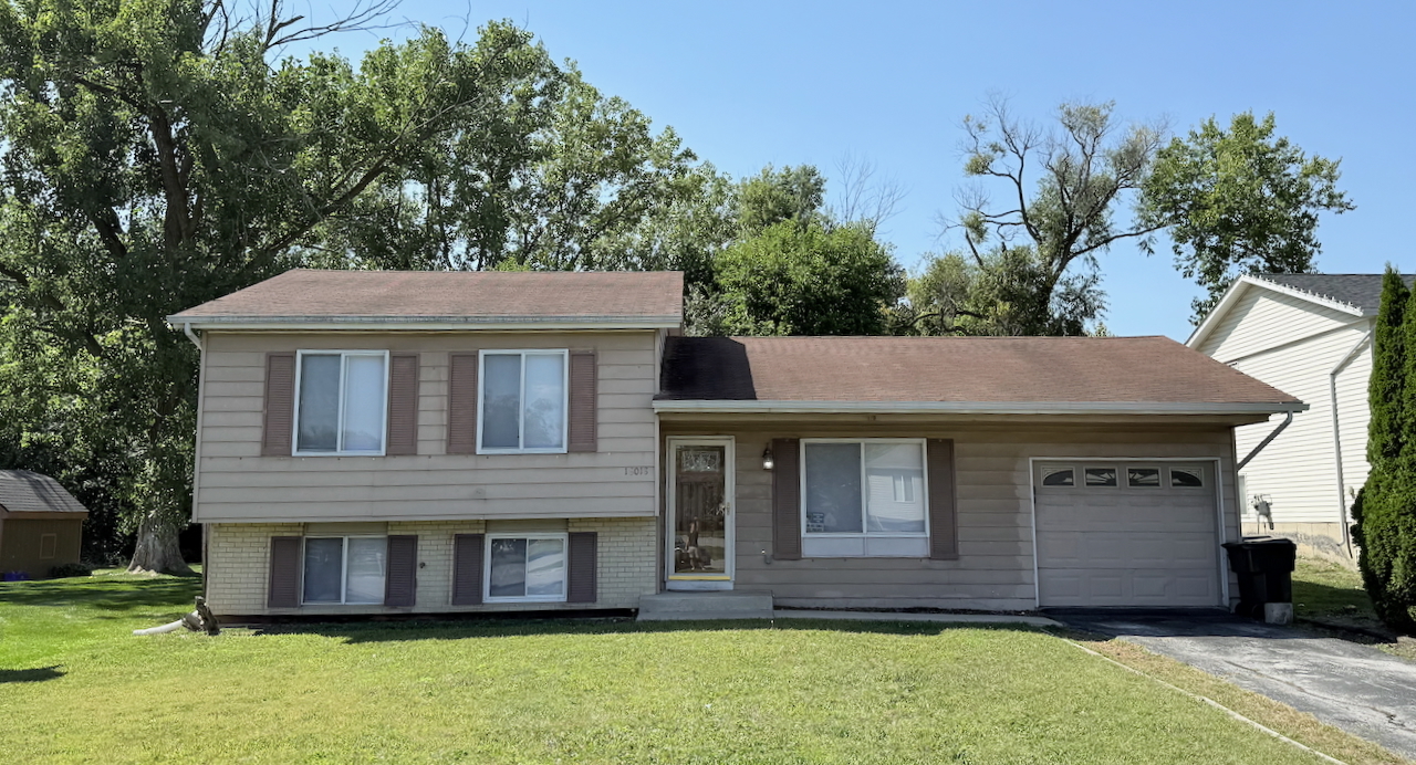 Residential in Hazel Crest
