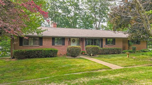 55835 Davis Ln, Dowagiac, MI, 49047-8717 | Card Image
