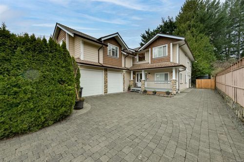 641 Brookside Rd, Colwood, BC, V9C4M2 | Card Image