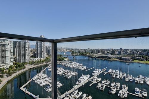 2106-1228 Marinaside Cres, Vancouver, BC, V6Z2W4 | Card Image