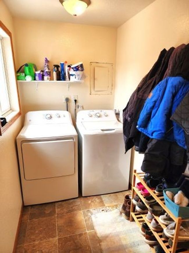 21 N Main St, House other with 2 bedrooms, 2 bathrooms and null parking in LUCK WI | Image 21