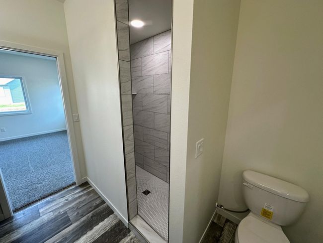 Primary bath | Image 15