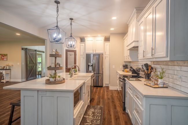 217 Rockhouse Rd, House other with 4 bedrooms, 5 bathrooms and 6 parking in Hohenwald TN | Image 18