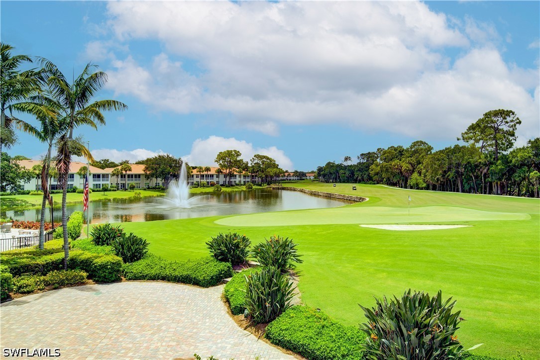 Residential in Naples 4