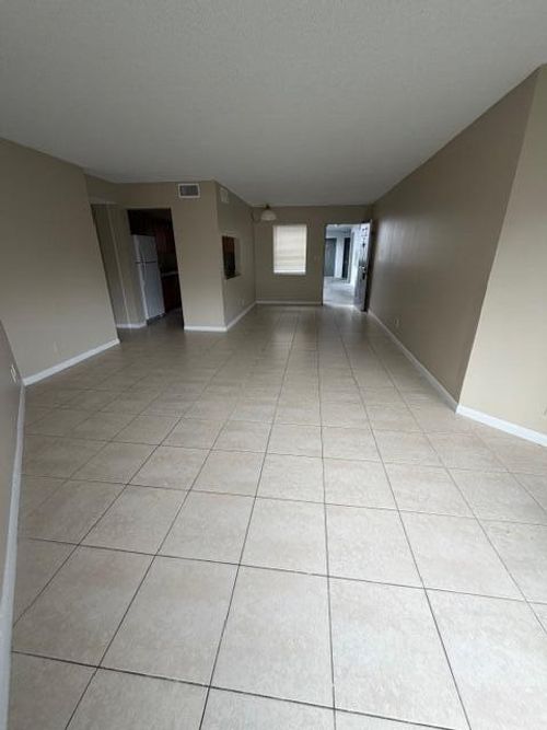 308-1900 N Congress Ave, West Palm Beach, FL, 33401-8205 | Card Image