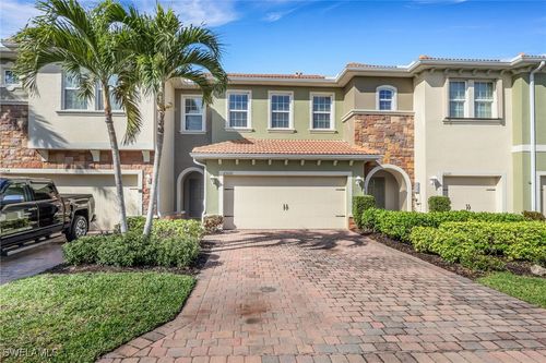 25222 Cordera Point Dr, BONITA SPRINGS, FL, 34135-5389 | Card Image