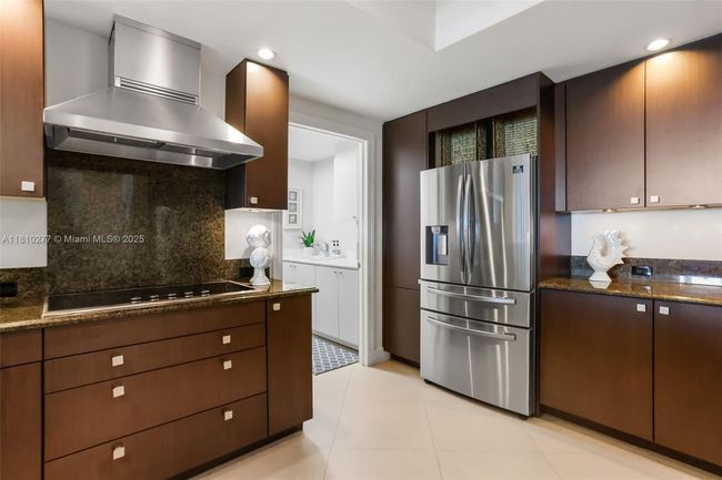 APT-508 - 1 N Ocean Blvd, Condo with 2 bedrooms, 2 bathrooms and null parking in Pompano Beach FL | Image 16