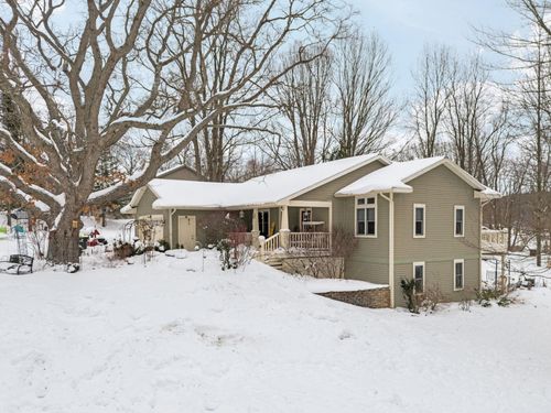 8274 Mychelle Ln, Cadillac, MI, 49601-9198 | Card Image