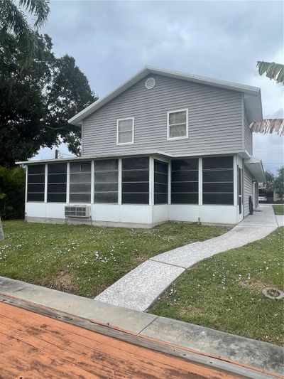 1118 6th Street, House other with 2 bedrooms, 2 bathrooms and null parking in Okeechobee FL | Image 3