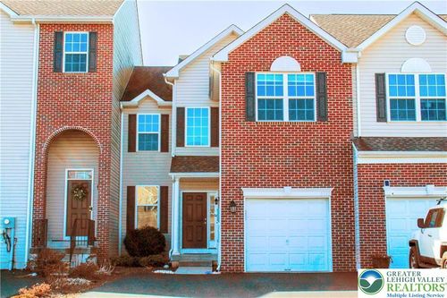 5392 Spring Ridge Dr W, Macungie, PA, 18062-9587 | Card Image