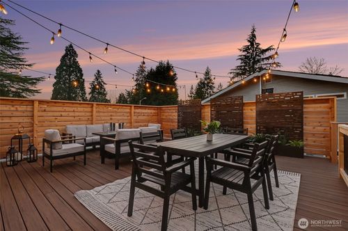 12712 Ne 157th St, Woodinville, WA, 98072-7951 | Card Image