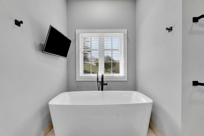 263 Club Springs Rd, House other with 3 bedrooms, 4 bathrooms and 8 parking in Elmwood TN | Image 32