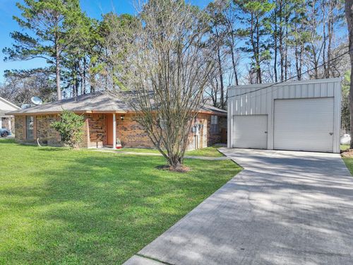 64 County Road 4010, Dayton, TX, 77535-7309 | Card Image