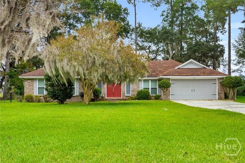 1529 Whitfield Park Cir, Savannah, GA, 31406-8218 | Card Image