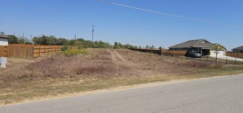 169 El Rey Dr, Kyle, TX, 78640-2447 | Card Image