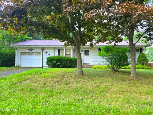 10 Cayuga St, Sidney, NY, 13838-1510 | Card Image