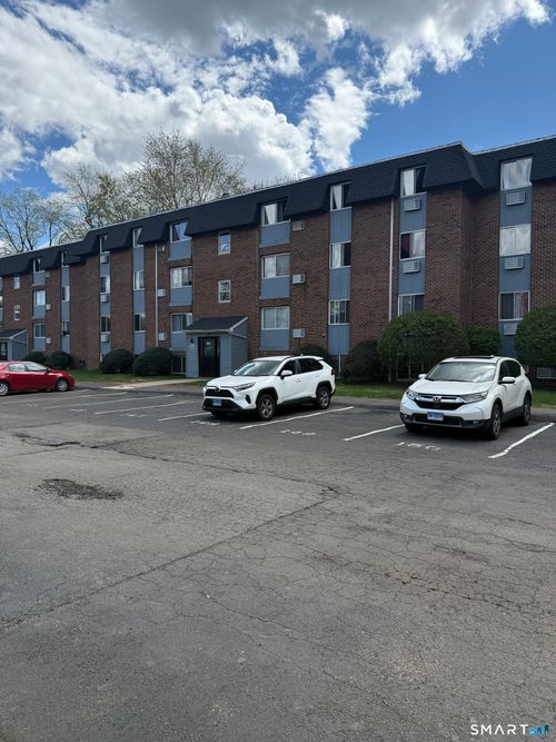 31-1049 Old Colony Road, Meriden, CT, 06451 | Card Image