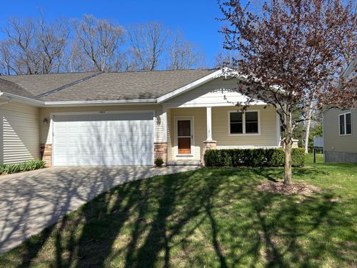 1268 Blue Heron Dr, Ludington, MI, 49431-1079 | Card Image