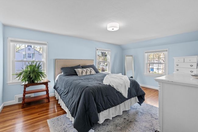 237 Burbank Rd, House other with 3 bedrooms, 2 bathrooms and 4 parking in Longmeadow MA | Image 11