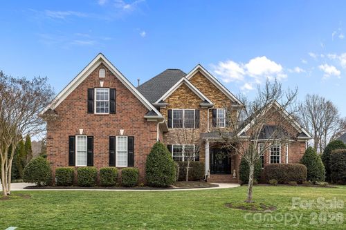 6120 Four Wood Dr, Matthews, NC, 28104-2289 | Card Image