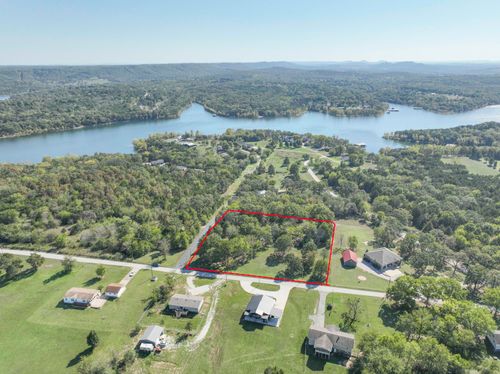 000 Navajo Hills Rd, Shell Knob, MO, 65747 | Card Image