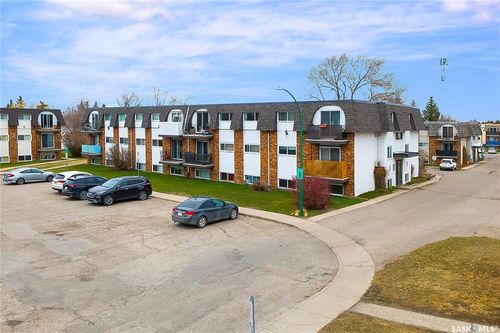 17-3625 Chaben Pl, Saskatoon, SK, S7H4E9 | Card Image